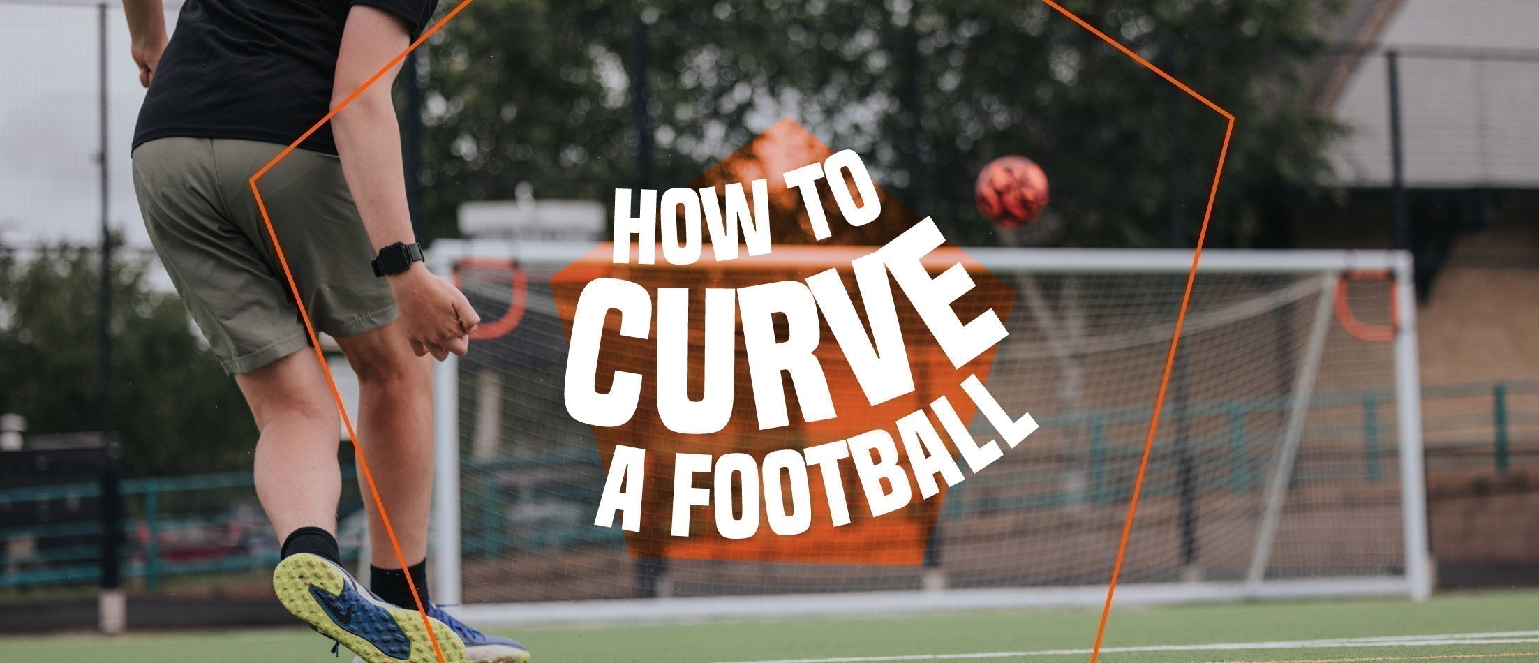 How to curve a football (Learn to bend a free kick)